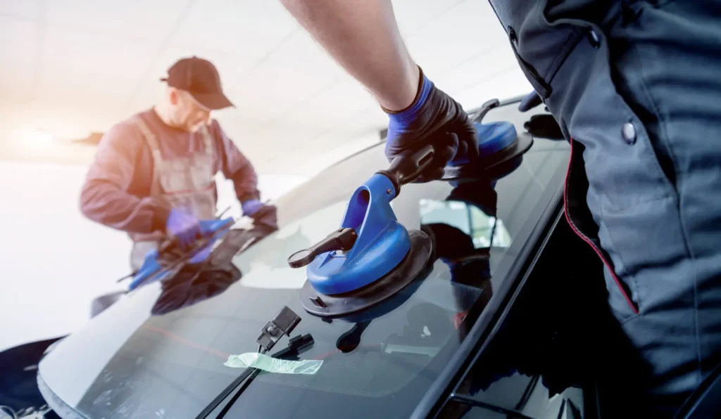 Why You Should Choose Convenient mobile windscreen replacement From Canterbury Windscreens